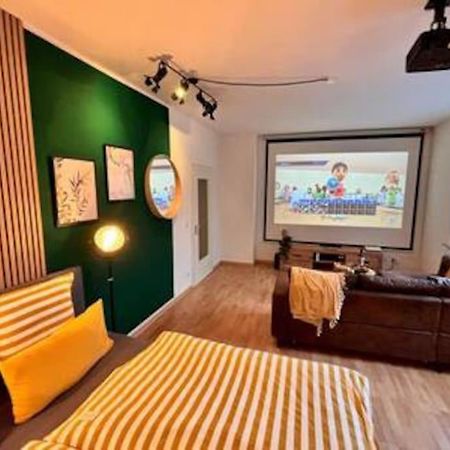 Modern & Stilvoll Mit Kino - Wii Apartman Essen Kültér fotó